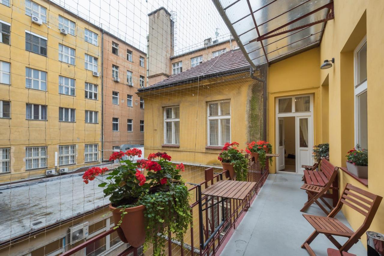 Wonderful Apartment Next To The Jerusalem Synagogue Prague Exterior photo